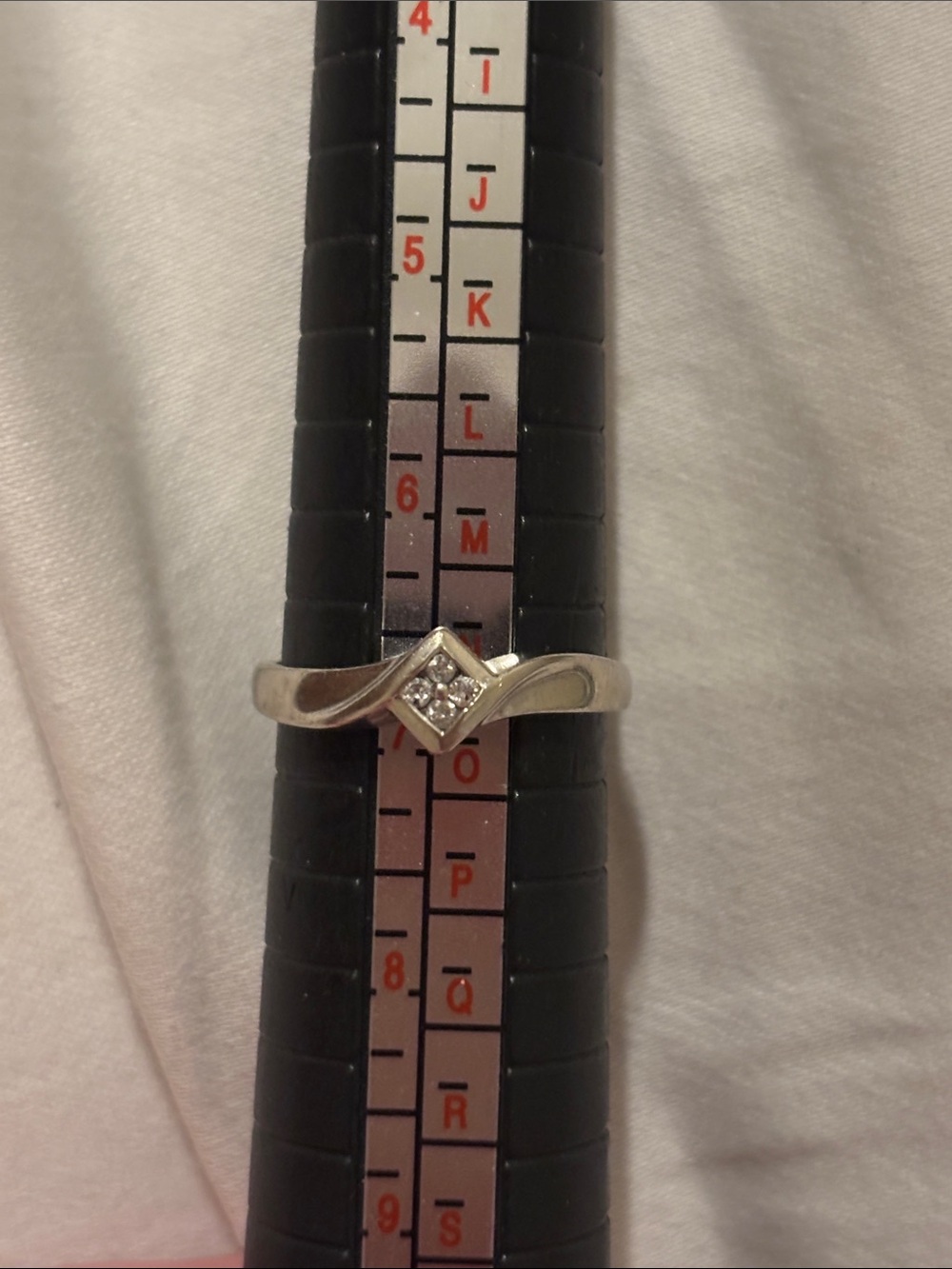 10k white gold vintage style engagement ring